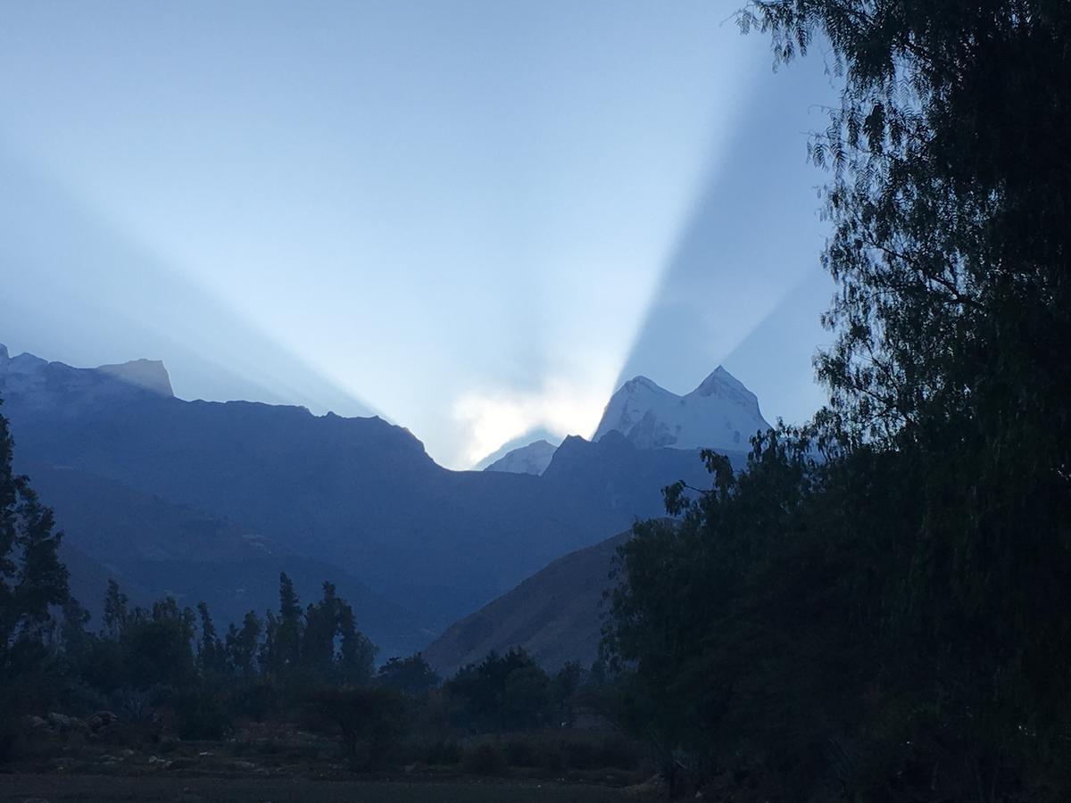 Apu Ecolodge Caraz 外观 照片